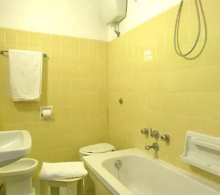 Hotel Royal Esplanade Hotel 3*